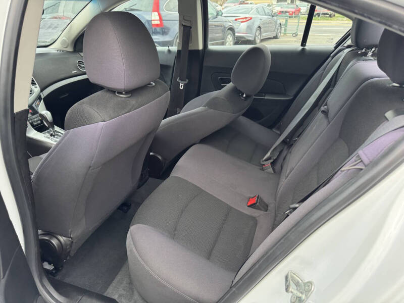 2013 Chevrolet Cruze 1LT Auto