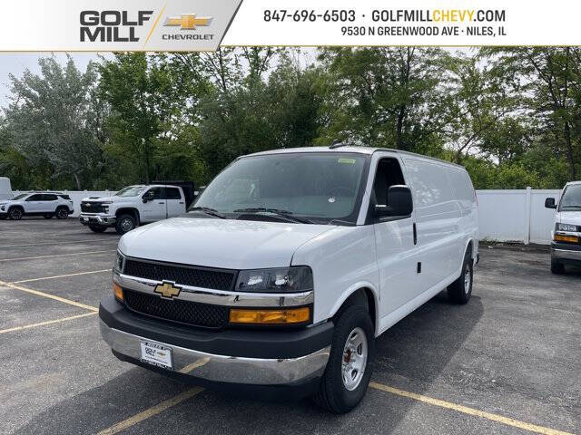 2025 Chevrolet Express 3500
