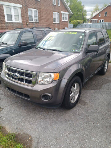 2008 Ford Escape for sale at BRAUNS AUTO SALES in Pottstown PA