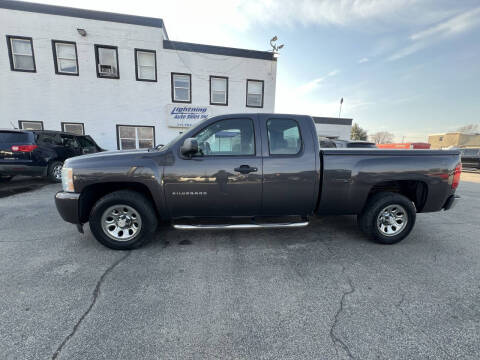 2011 Chevrolet Silverado 1500 for sale at Lightning Auto Sales in Springfield IL