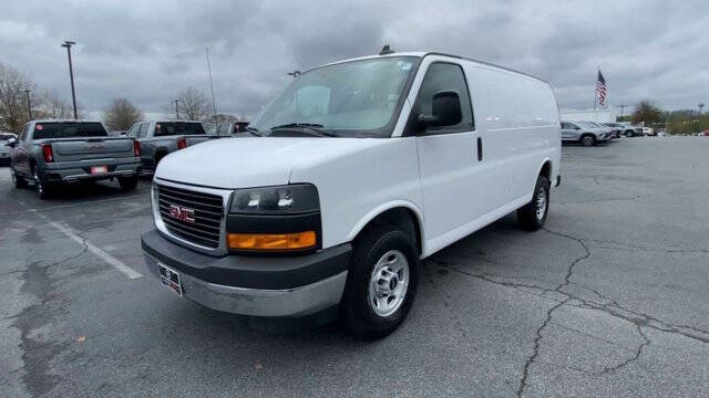 2023 GMC Savana 2500