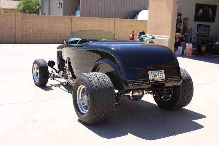 1932 Ford Deluxe