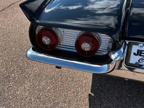 1959 Ford Thunderbird