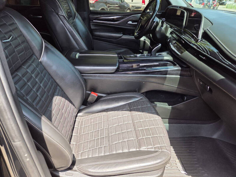 2023 Cadillac Escalade-V ESV
