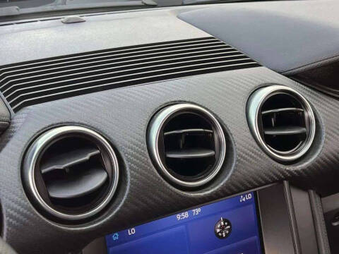 2022 Ford Mustang EcoBoost