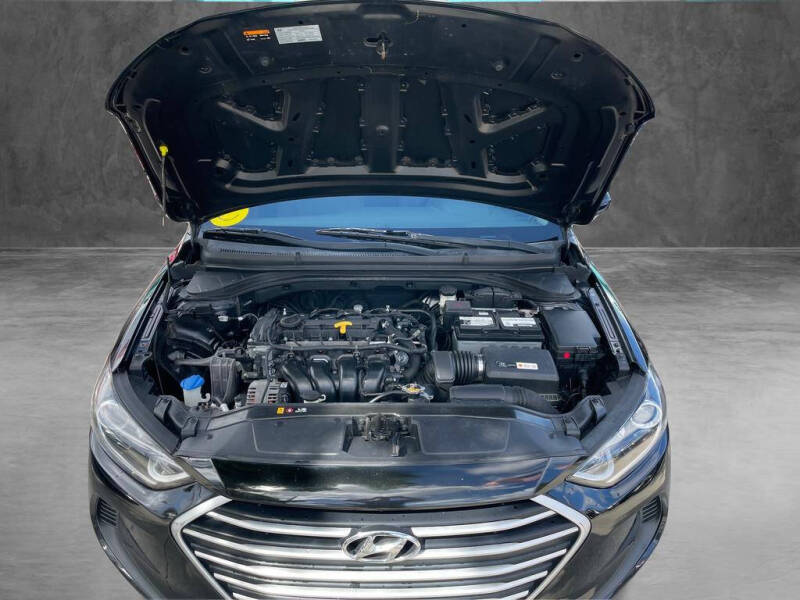 2018 Hyundai Elantra