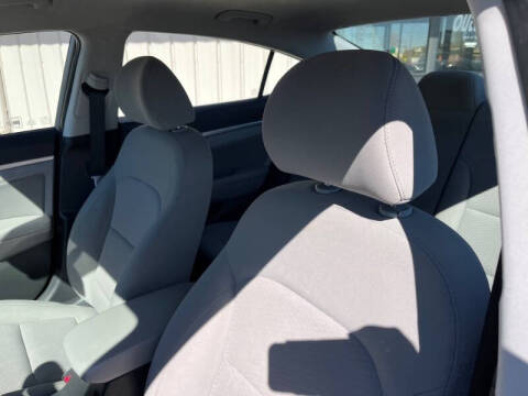 2020 Hyundai Elantra