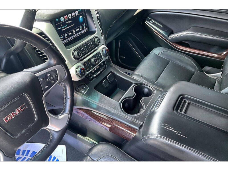 2020 GMC Yukon SLT