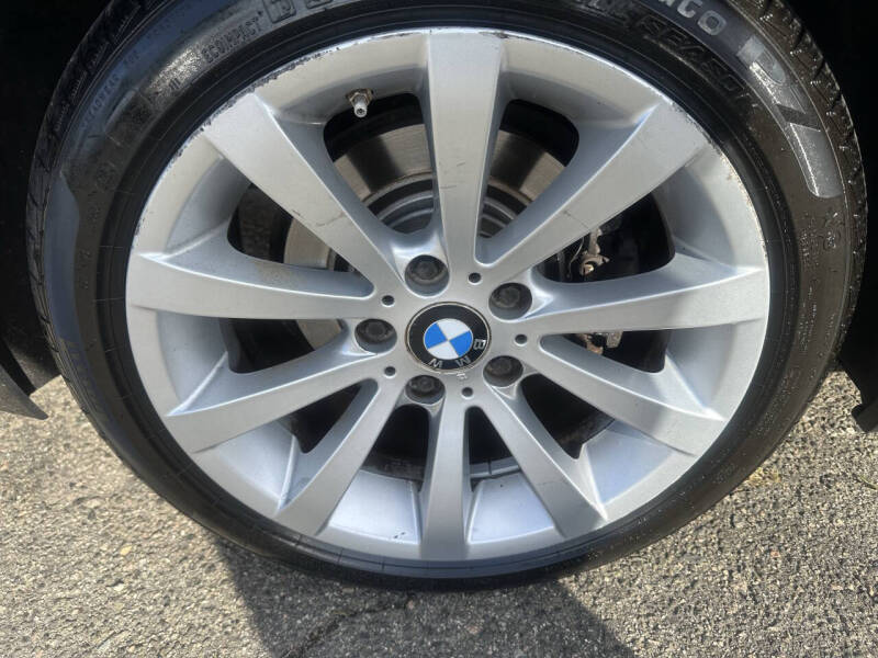 2011 BMW 3 Series 328i