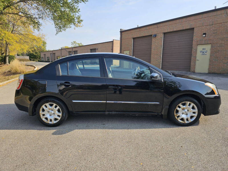 2010 Nissan Sentra S photo 9