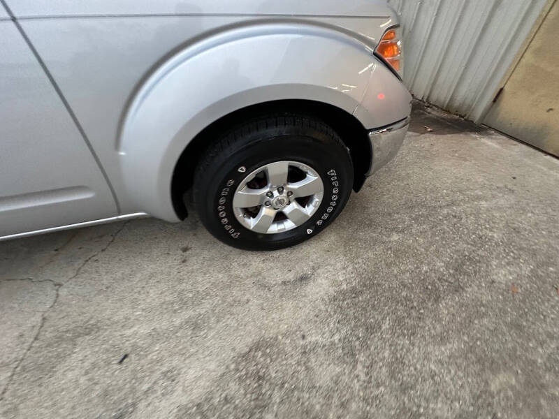 2011 Nissan Frontier SL