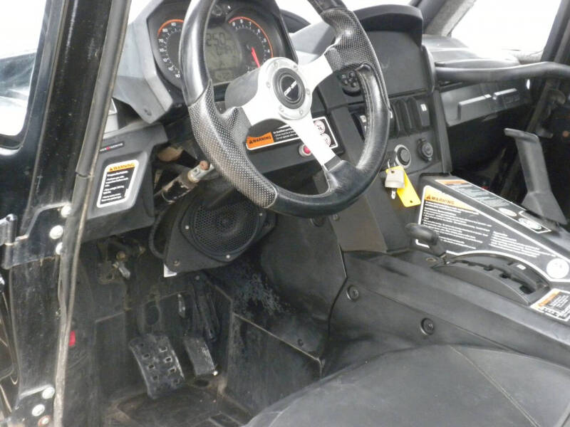 2013 Can-Am COMMANDER XT 1000