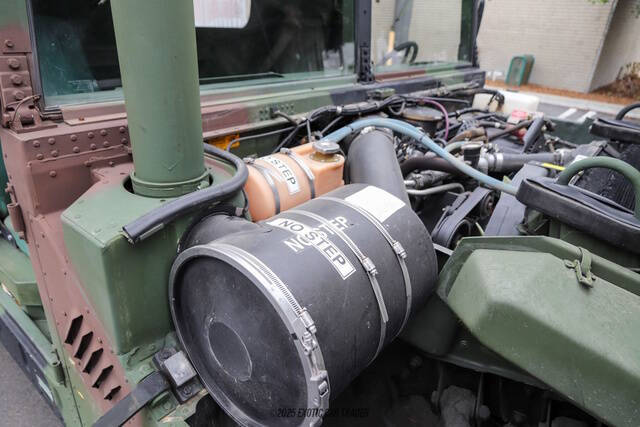 2018 AM General Hummer