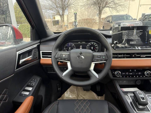 2025 Mitsubishi Outlander PHEV