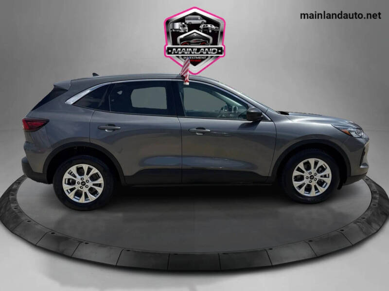 2023 Ford Escape Hybrid Active