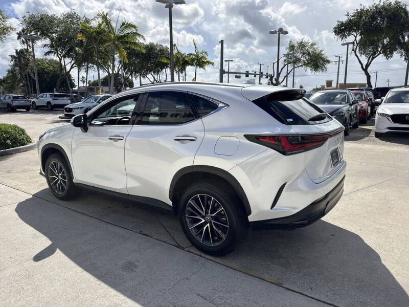 2024 Lexus NX 250 Premium