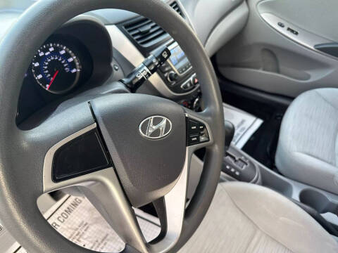 2015 Hyundai Accent GS