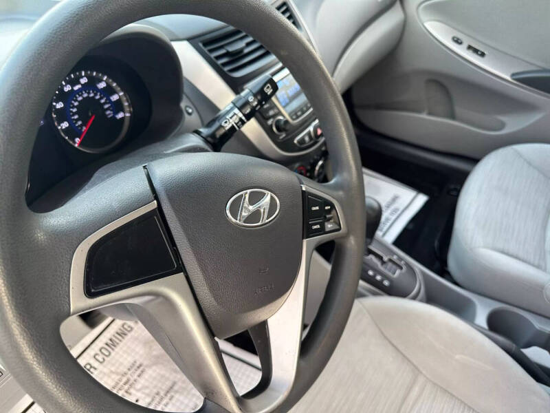 2015 Hyundai Accent GS