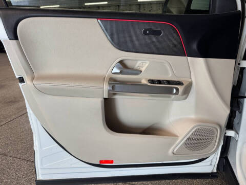 2022 Mercedes-Benz GLB GLB 250