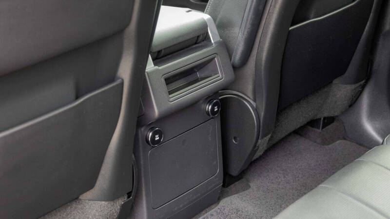 2019 Land Rover Discovery SE