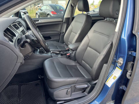 2015 Volkswagen Golf TSI S