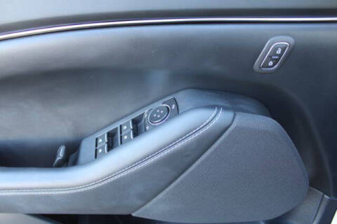 2022 Ford Mustang Mach-E Select