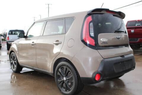 2015 Kia Soul +