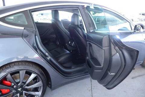 2020 Tesla Model 3 Performance