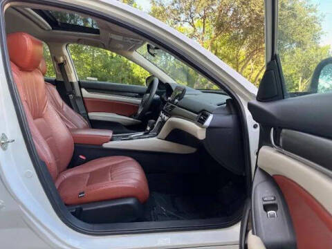 2020 Honda Accord EX