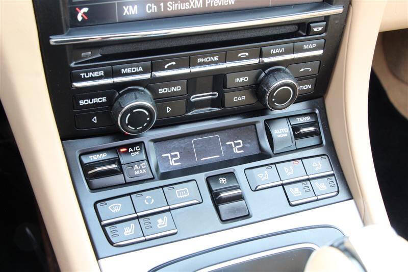 2013 Porsche 911 Carrera 4S