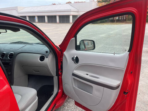 2011 Chevrolet HHR LS