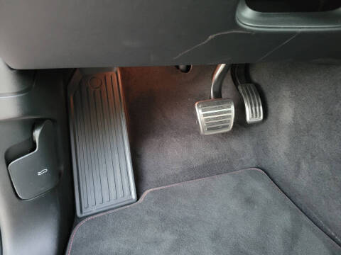 2025 Porsche Cayenne GTS Coupe