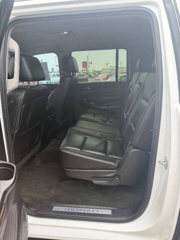 2015 Chevrolet Suburban LT