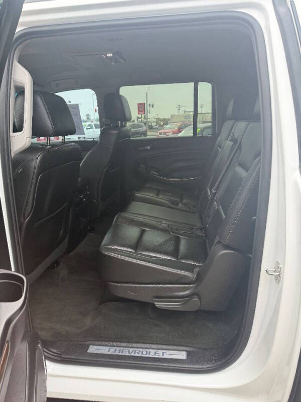 2015 Chevrolet Suburban LT