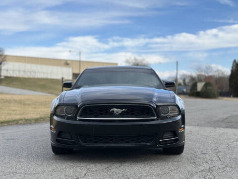 2013 Ford Mustang V6