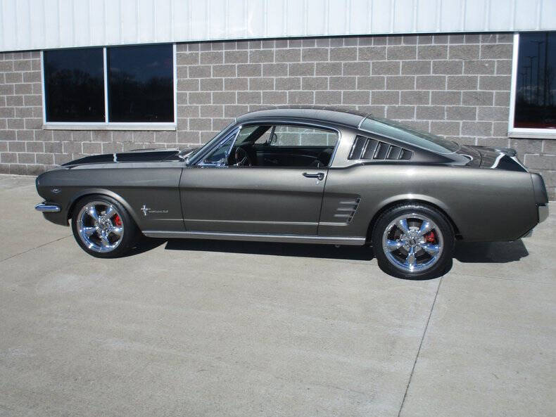 1966 Ford Mustang