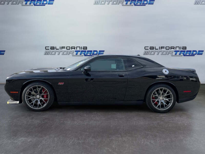 2016 Dodge Challenger SRT 392