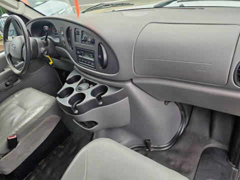 2008 Ford E-Series E-150