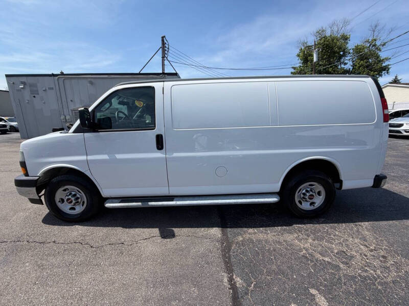 2018 GMC Savana 2500