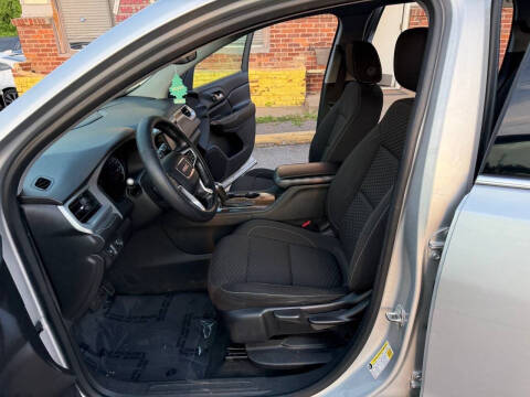 2017 GMC Acadia SLE-1