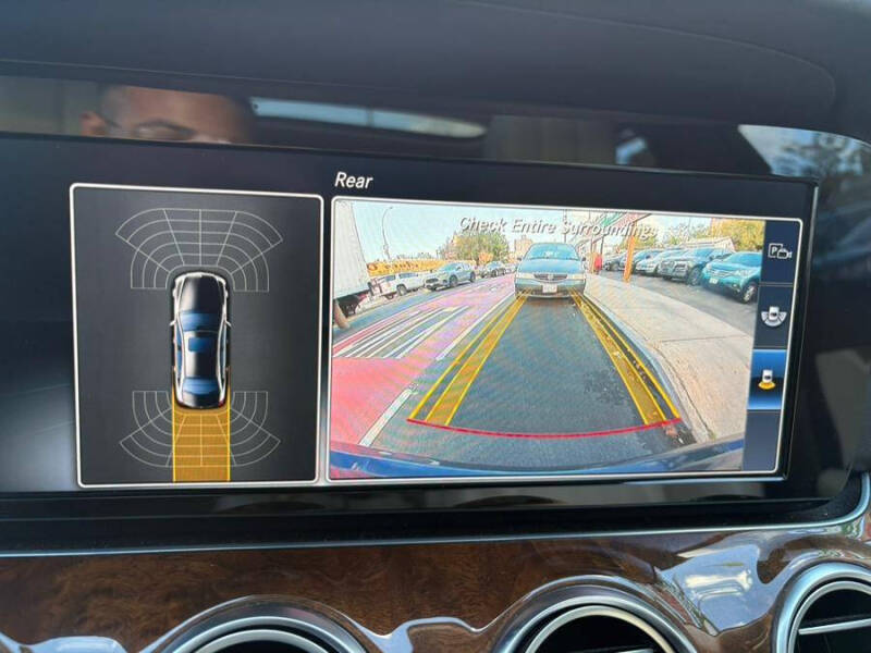 2017 Mercedes-Benz E-Class E 300 4MATIC