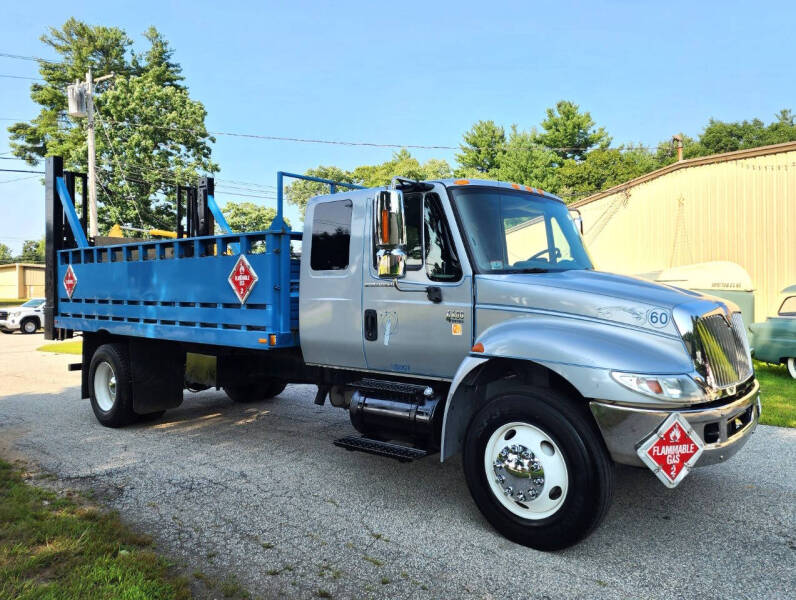 2003 International 4400