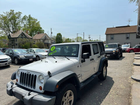 2013 Jeep Wrangler Unlimited for sale at Valley Auto Finance in Warren OH