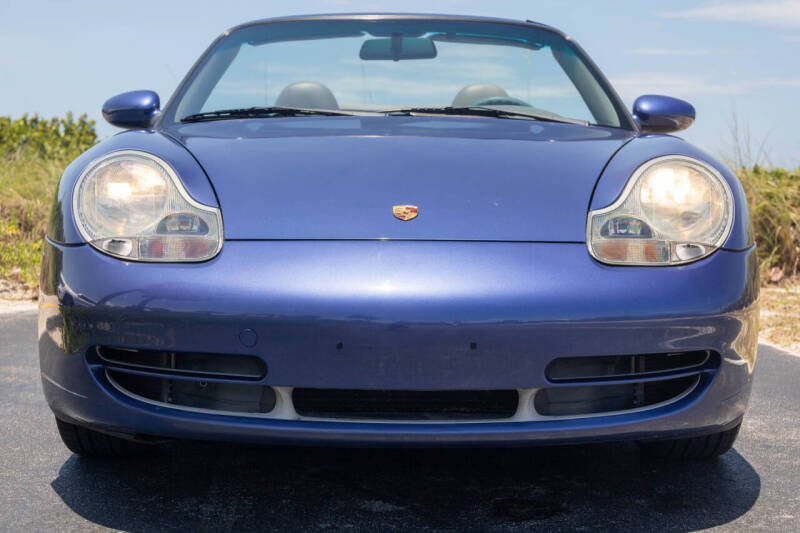 2000 Porsche 911 Carrera