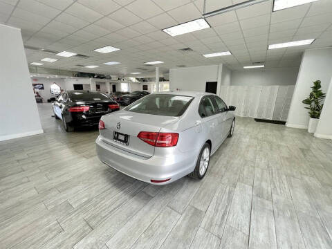 2015 Volkswagen Jetta