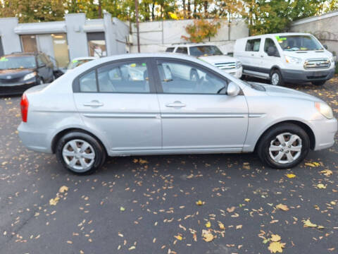 2009 Hyundai Accent GLS