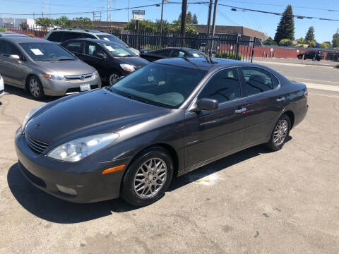 2004 Lexus ES 330 for sale at Lifetime Motors AUTO in Sacramento CA