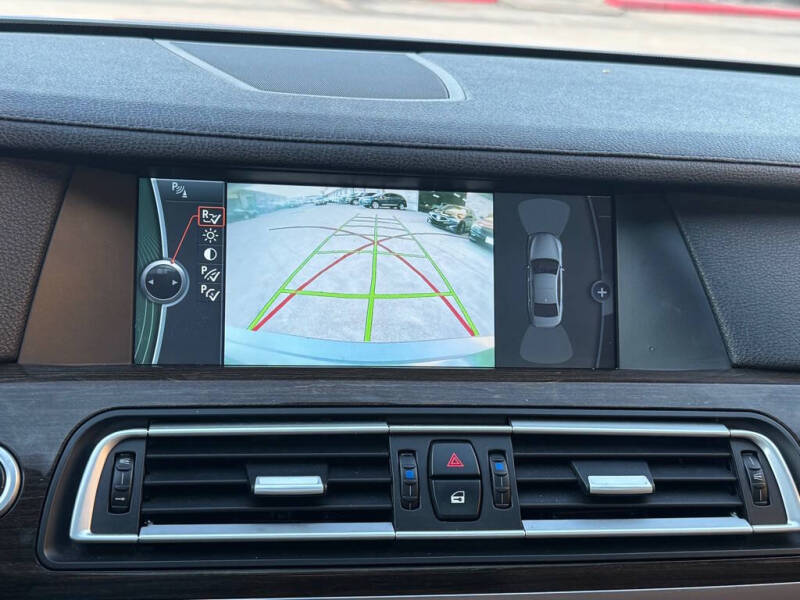 2011 BMW 7 Series 740i