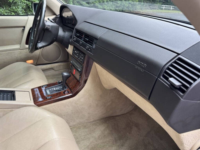 1993 Mercedes-Benz 300-Class 300 SL