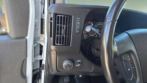 2023 Chevrolet Express 3500